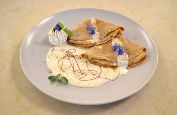 Crêpes alla farina di castagne con ricotta e porri, piatto d’esame di Chiara Del Bono