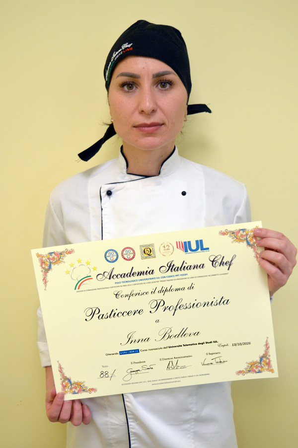 DSC_0145 Inna Bodleva, diplomata del corso di Pasticcere Professionista