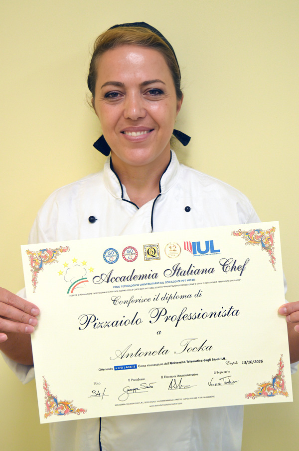 DSC_0163 Antoneta Tocka, diplomata del corso di Pizzaiolo Professionista
