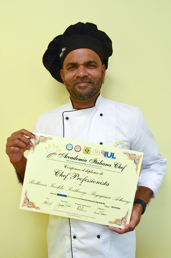 DSC_0854 Madhawa Ireshke Sirithunge Biyagama Acharige, diplomato del corso di Chef Professionista